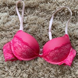 Cute Victoria’s Secret Padded Demi Lace Bra